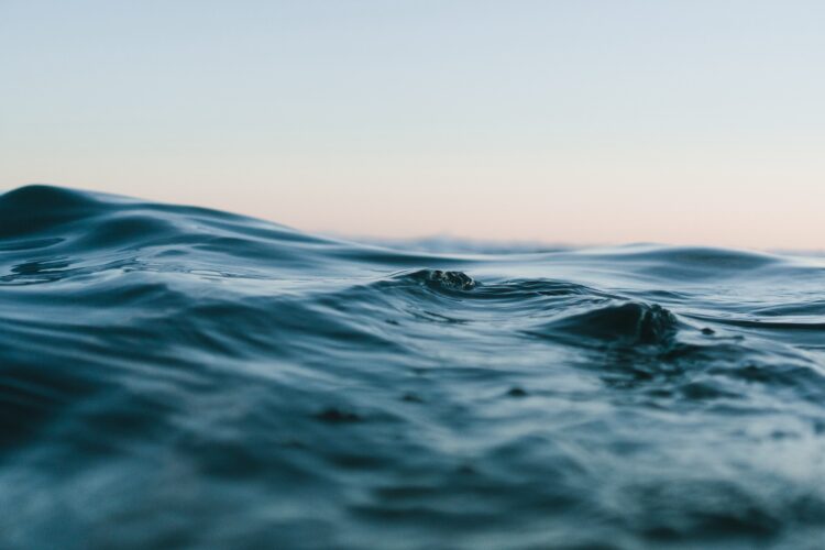 wave